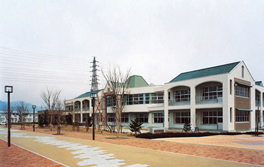 三本柳小学校