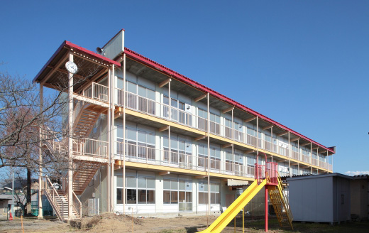 信里小学校